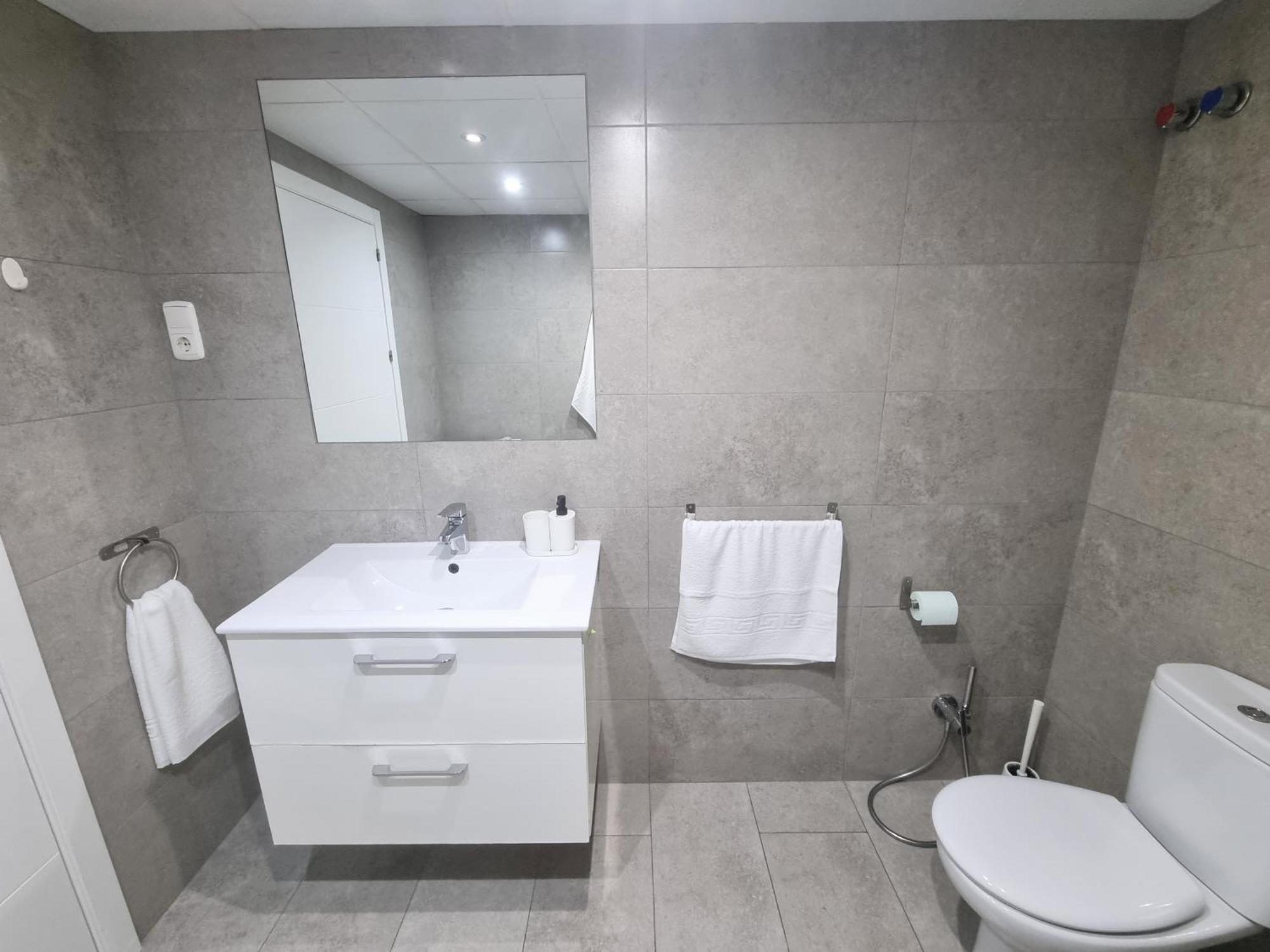 פואנגירולה Pyr Beach And Pool Studio II מראה חיצוני תמונה