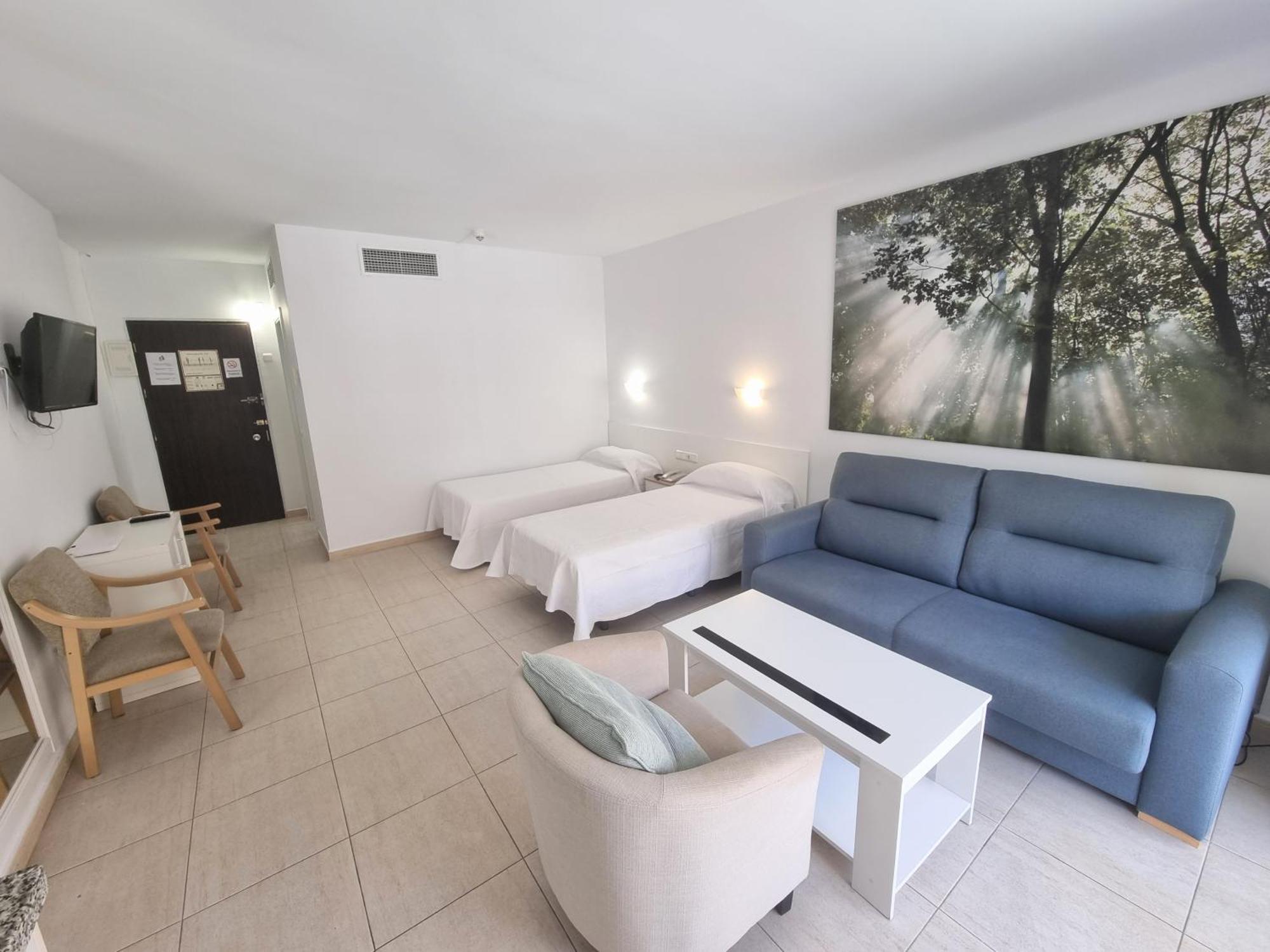פואנגירולה Pyr Beach And Pool Studio II מראה חיצוני תמונה